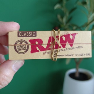 แท้ 100% RAW Classic Connoisseur 1 1/4 &amp; Tips