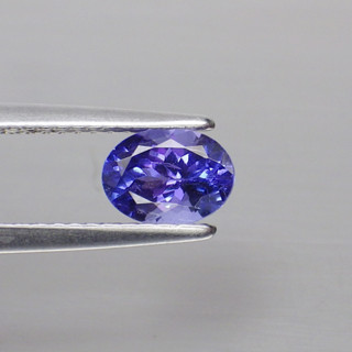 พลอย แทนซาไนท์ ธรรมชาติ แท้ ( Natural Tanzanite ) หนัก 1.03 กะรัต