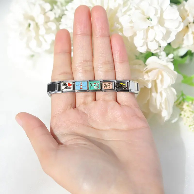 ชาร์ม Italian Charm Bracelet