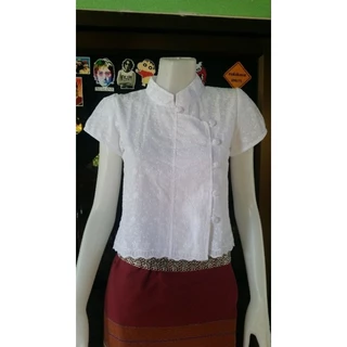 เสื้อลูกไม้ทรงแมท ภีรนีย์ เสื้อลูกไม้เบลล่าราณี สีดำ สีขาวและสีเหลือง