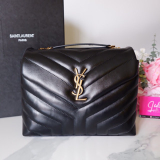 [ทักแชทก่อนสั่งซื้อ] Ysl Loulou size 24  อุปกรณ์ครบ fullset ถ่ายจากสินค้าจริง สอบถามสีเพิ่มเติมได้ค่ะ