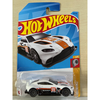 Hotwheels Aston Martin Vantage(M23)