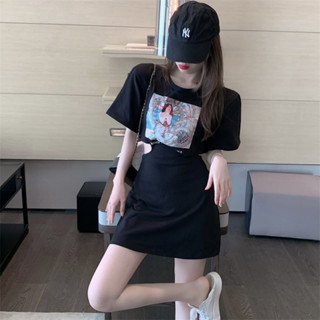 🖤 สินค้าเข้าใหม่ 🤍 เดรสพิมพ์ลายการ์ตูนน่ารักๆ เว้าเอวให้เห็นทรงหุ่นสวยๆของผู้หญิง แฟชั่นเกาหลีมาก ฮอตในร้าน พร้อมส่งค่ะ