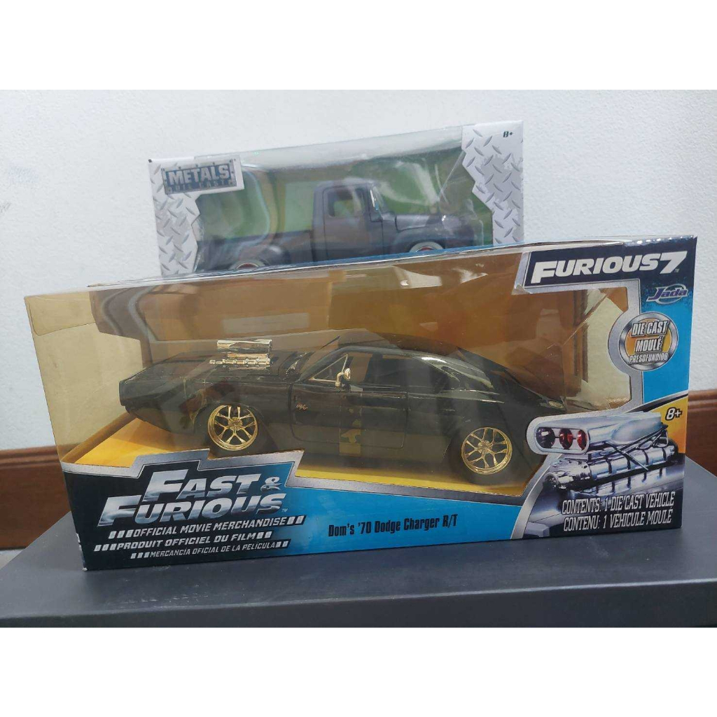 Jada​ 1/24​ fast​ and​ furious​ Dodge​ Charger