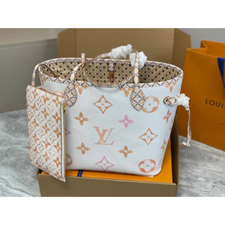 Louis Vuitton never full  Grad VIP  Size 32Cm MM free box set