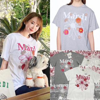 Mardi flower t-shirt🌼💕(320฿) สีใหม่มาแล้วค่าา!! เสื้อยืดลายดอกไม้สุดฮิต งานชนช็อปแบรนด์ดังเกาหลีเลยค่าา valen