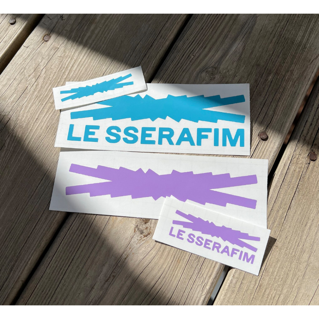 สติ๊กเกอร์กันน้ำ LE SSERAFIM Logo Decal Sticker ติดมือถือ ติดรถ ติดเเก้ว