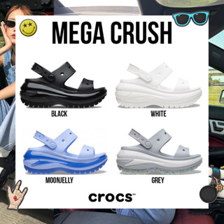 Crocs Collection รองเท้าแตะ รองเท้ารัดส้น UX Classic Mega Crush 207989-001 / 207989-007 / 207989-100 / 207989-5Q6 (3290) [Sportlandwear]