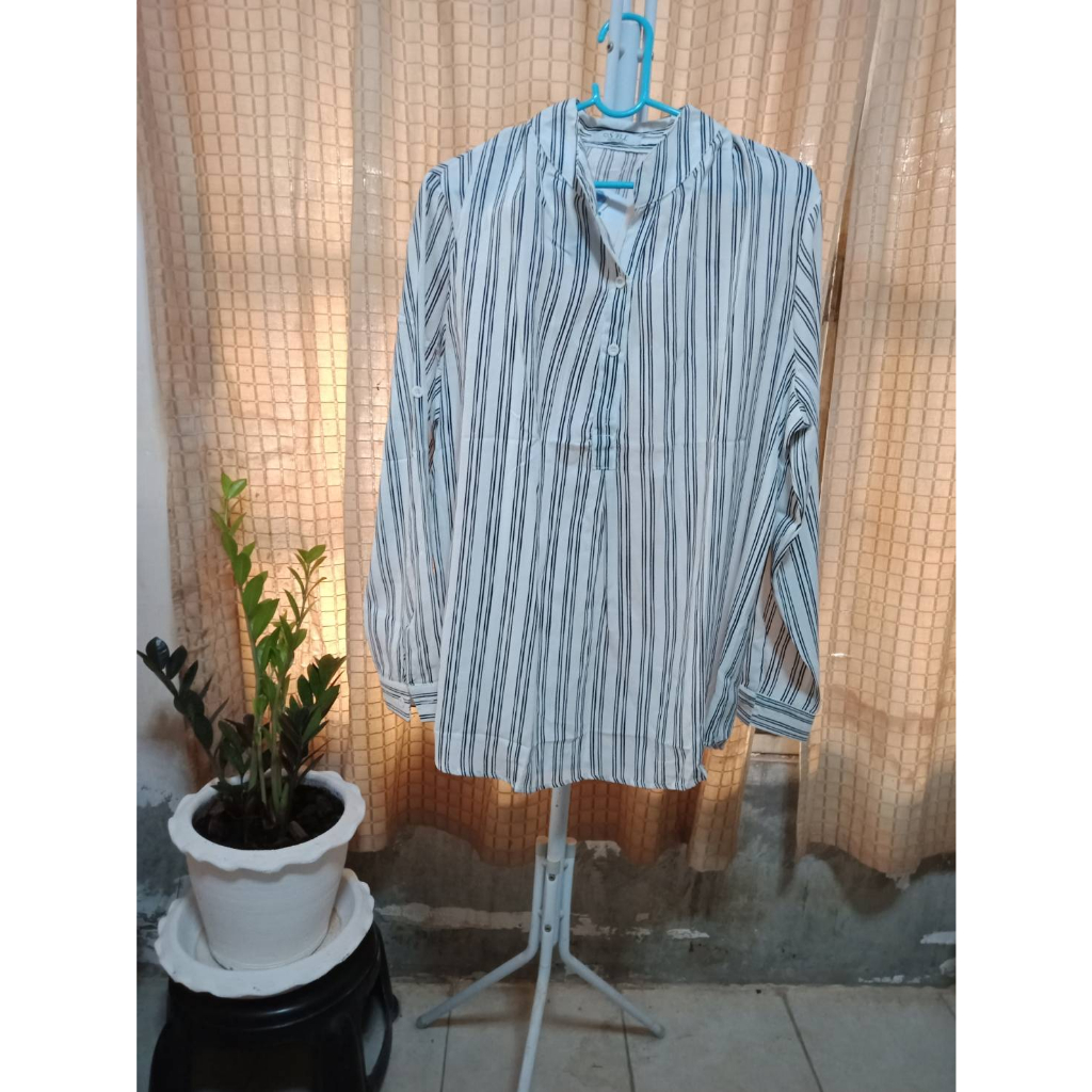 เสื้อเชิ้ตคอจีนแขนยาวยี่ห้อ SBL