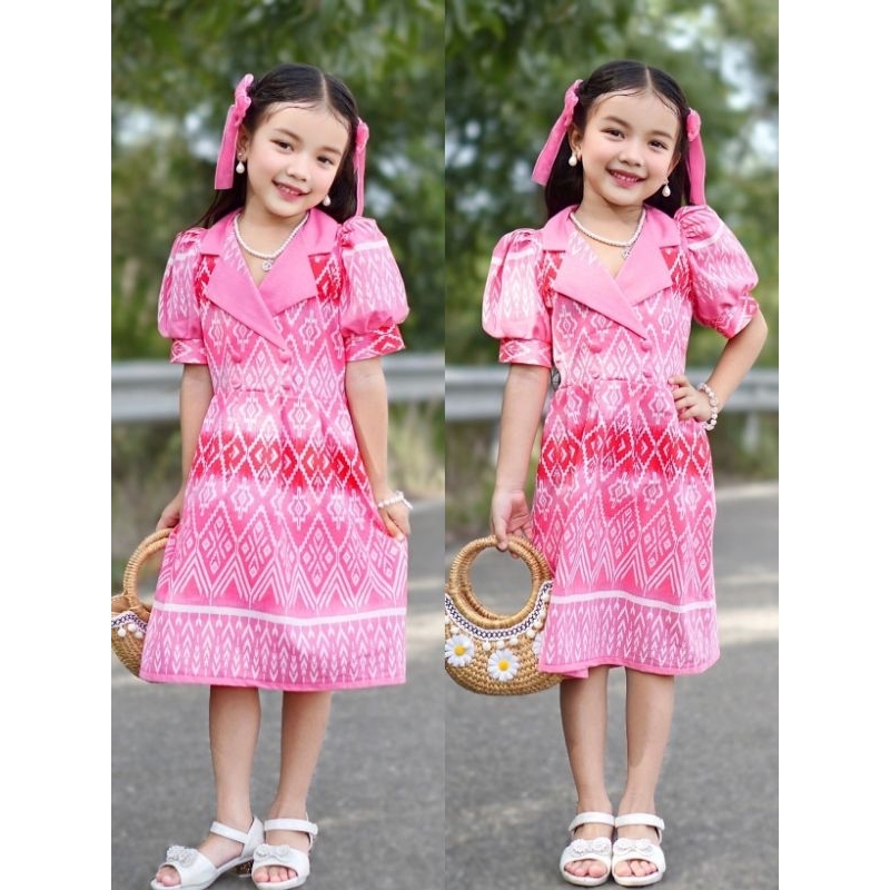 Ndd // ชุดไทยเดรสเด็กหญิงคอปก ฝ้ายหวาน สวยหรู ลุคคุณหนู แขนตุ๊กตา ซิปหลัง มีผ้าผูกเอว
