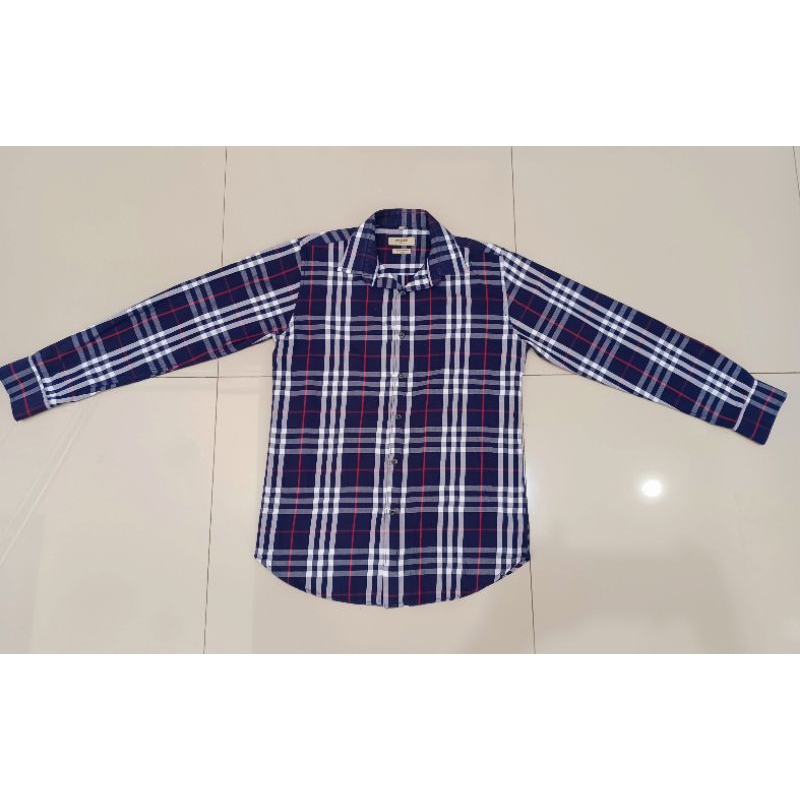 เสื้อ shirt ยี่ห้อ Burberry