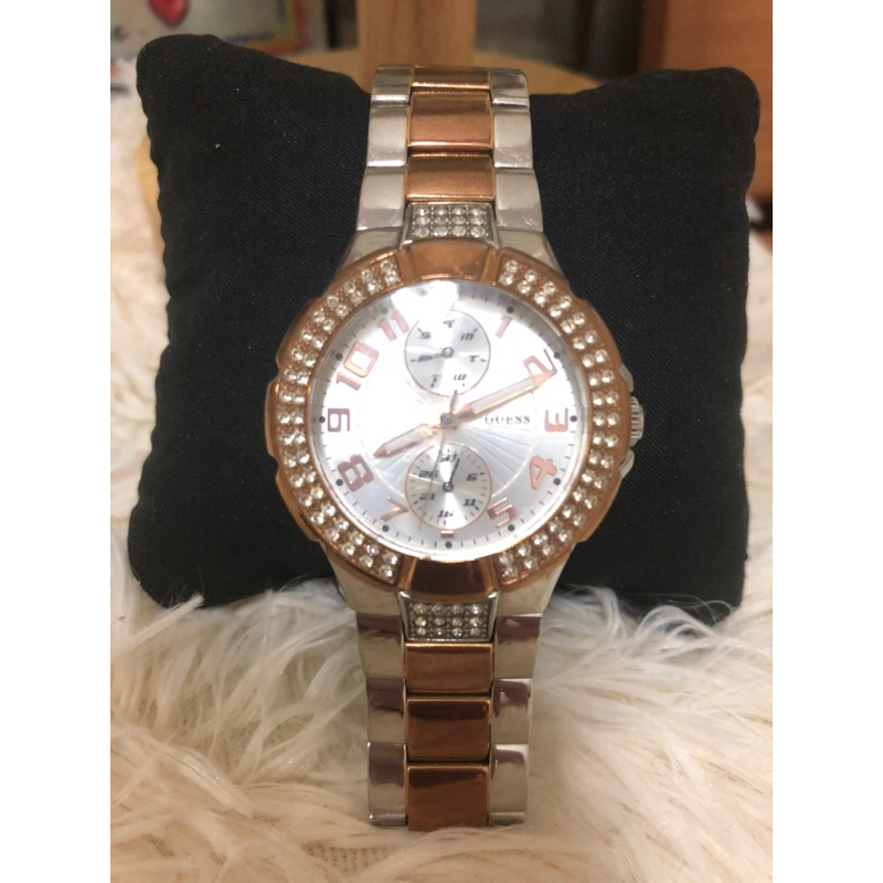Guess นาฬิกาข้อมือผู้หญิง