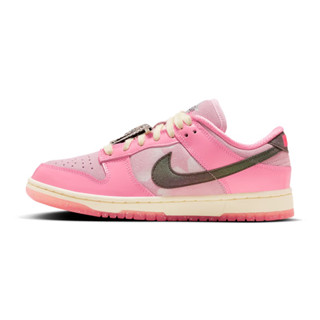 NIKE DUNK LOW BARBIE