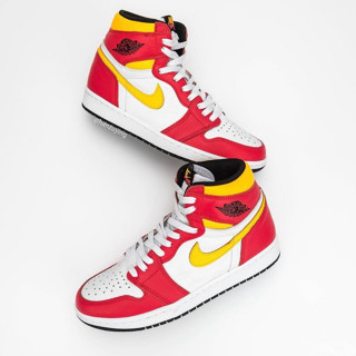 Jordan 1 Retro High OG Light Fusion Red