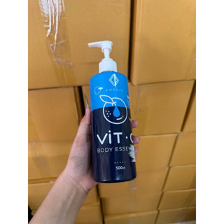 โลชั่น Vit c พัชชา EMERIE  Vit C Body Essence อีเมอรี่ วิทซี บอดี้ เอสเซ้นท์ ขนาด 500ml.