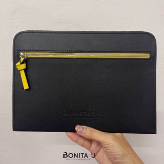 กระเป๋าเครื่องสำอาง Anastasia black-Yellow bag