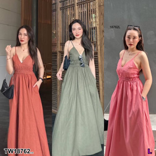 J18762 เดรสยาว สายเดี่ยว วีอก กระโปรงบาน Long dress, single strap, V-bust, flared skirt