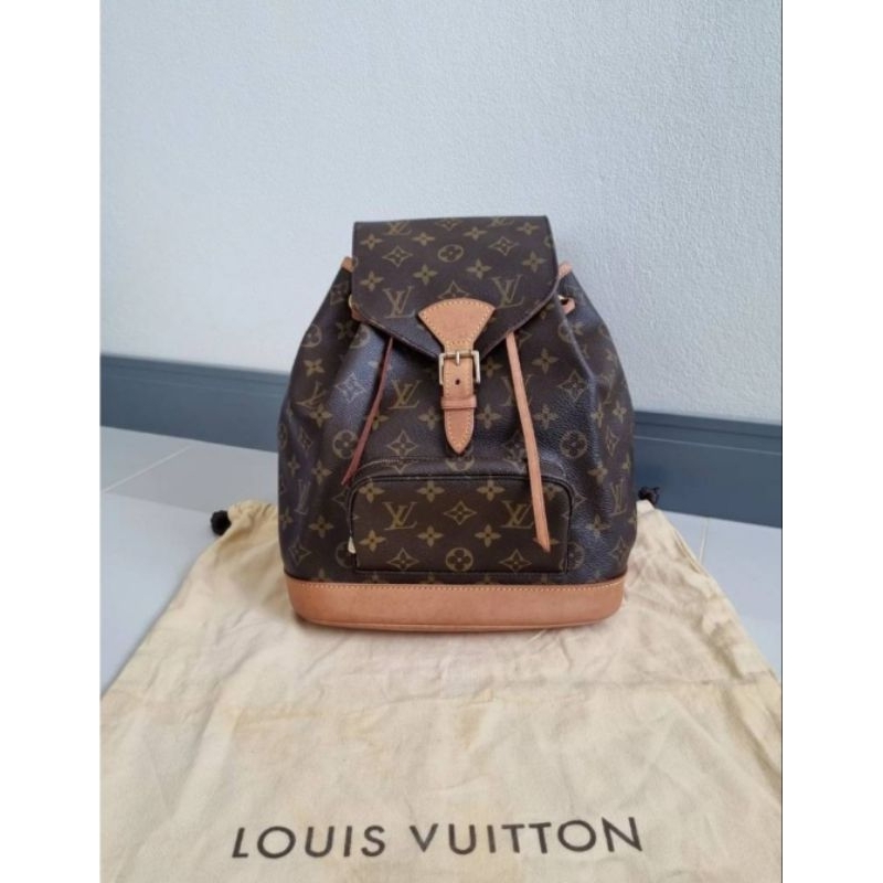 [Used] LV Montsouris MM backpack ปี 01 แท้ 💯%