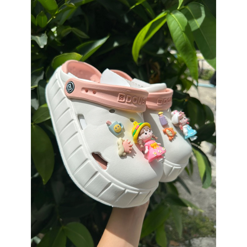 💦พร้อมส่ง💦รองเท้าหัวโตพื้นทูโทน ลายการ์ตูนน่ารักๆ พื้นหนา 7 ซม. พื้น 2 ชั้น สูงมากก นุ่ม เบา แนวเกาหลี ใส่สบาย รุ่น 3112