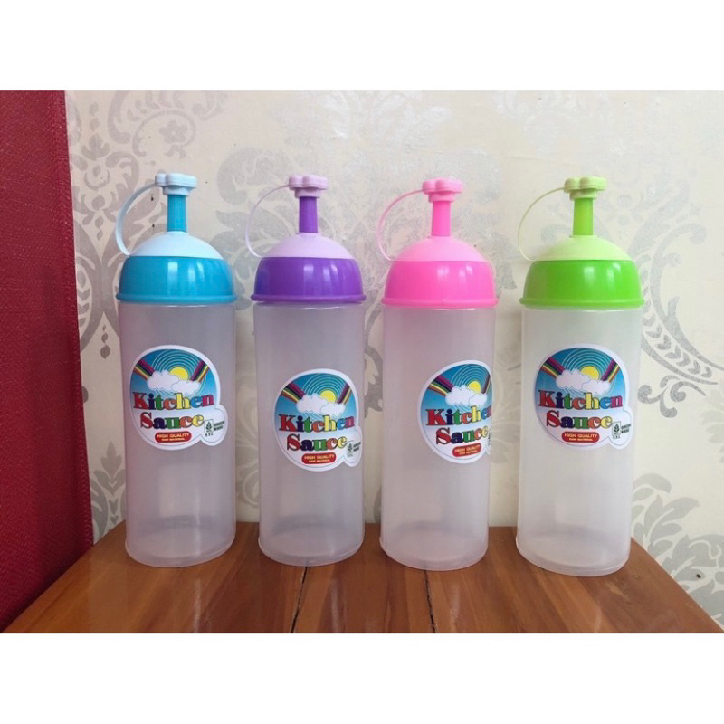 (ราคาส่ง13.-) ขวดคัทซอส 1 รู ขวดบีบซอส 380ml. คละสี คละแบบ