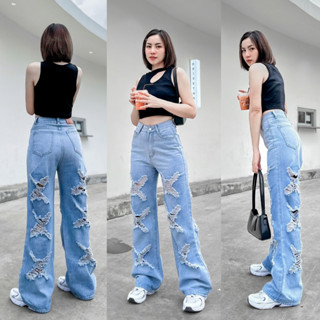 Cross jeans กางเกงยีนส์ทรงกระบอก ขาดกากบาทเท่ๆ