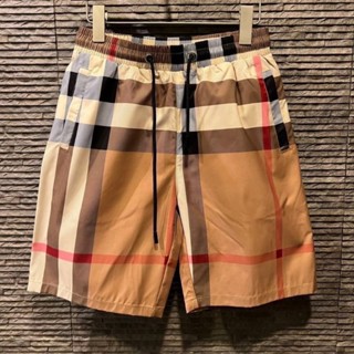 Burberry checked drawstring swim shortsใส่สบาย