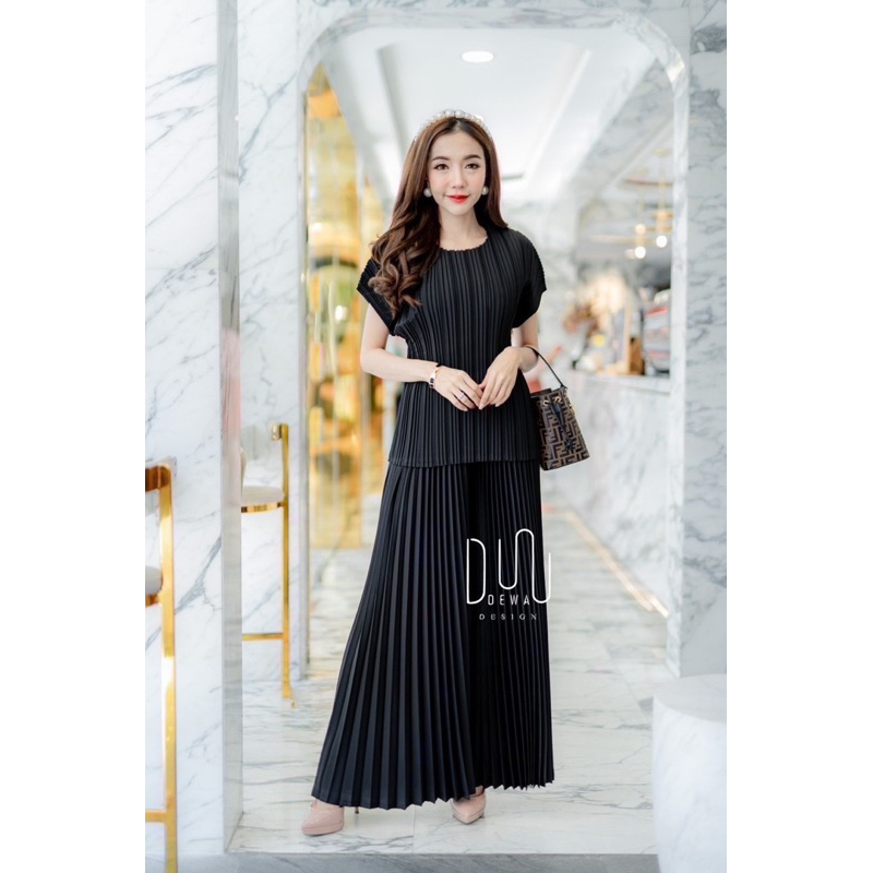 Pleat Set ชุดเข้าเซทผ้าอัดพลีท ชุดพลีทเข้าเซท เสื้อแขนล้ำ กางเกงขายาวผ้าอัดพลีท ราคา ถูกที่สุด ดีลบีเคเค แกลเลอรีภาพที่ 2