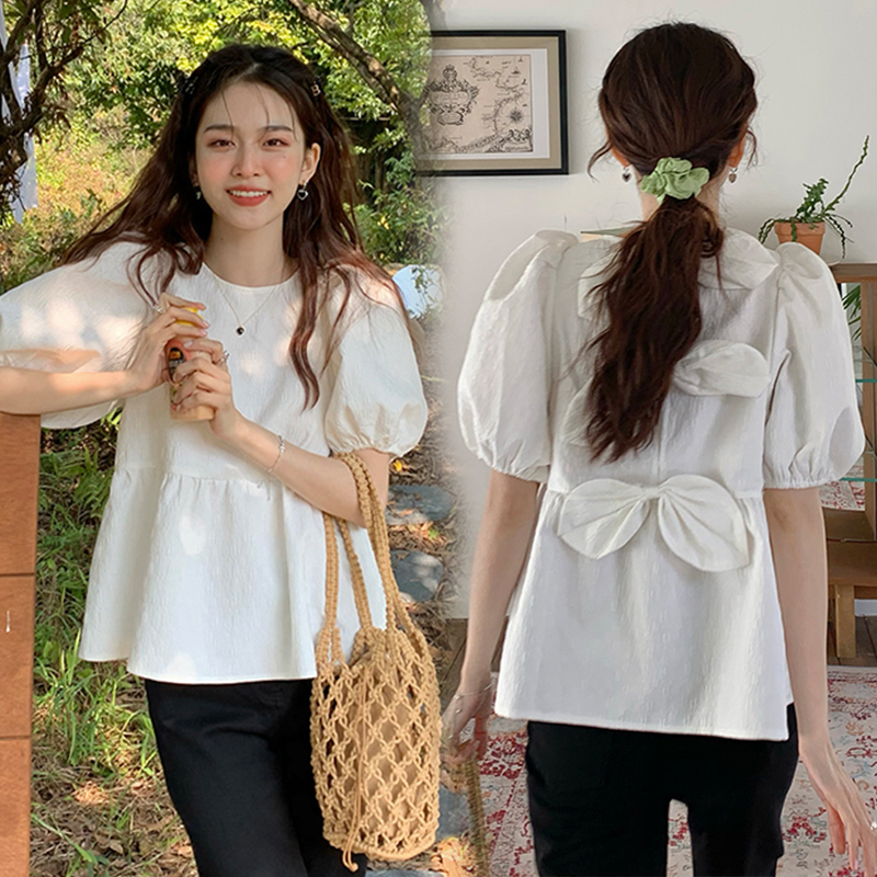 ล้างสต็อก PBB3021 เสื้อเชิ้ตลายดอกคอกลมแขนพัฟผู้หญิง แฟชั่นเกาหลีการออกแบบคัตเอาต์ด้านหลัง แมชง่ายกับทุกลุค