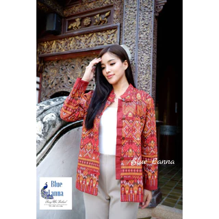 เสื้อแขนยาวลายแพรวา ราชินีแห่งผ้า