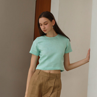 [PRE-ORDER] SUUBE Official Blossom top- Sage green Linen 100% (เขียวมิ้น) เสื้อครอปแขนสั้น ผ้าลินินแท้ ดีเทลกระดุมหลัง
