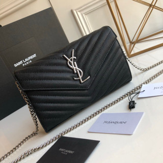 YSL 1:1 มี 3 สี หนังแท้ วัสดุเกรดดีที่สุด งานเป๊ะขั้นเทพ ภาพถ่ายจากสินค้าขายจริง สีอื่นขอภาพเพิ่มเติมได้ค่ะ