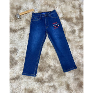 ป้าย Dom Jeans ยีนส์ 5 ส่วน ผ้ายืด-เอวกลาง มีลายปัก S-38