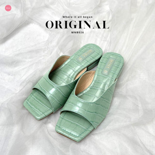 MiniB "ORIGINAL" #mnb026 - รองเท้าแตะเก็บทรงเท้า ลายปั๊ม (สีเขียว)