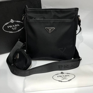 PRADA RECYCLE RE-NYLON CROSSBODY BAG IN BLACK กระเป๋าสะพายข้างครอสบอดี้ แบรนด์ปราด้า