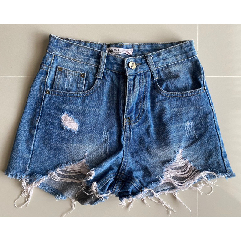 กางเกงยีนส์ ขาสั้น Niyom jeans