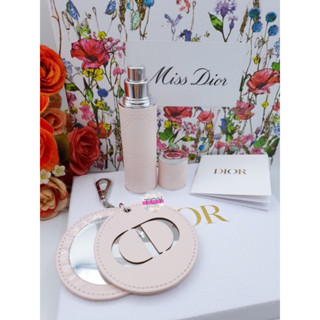 Set Miss dior Blooming bouquet Travel Case With Mirror บรรจุในกล่องสวยงาม พร้อมถุงแบรนด์+ริบบิ้น