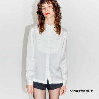 VICKTEERUT Tuxedo Bib Long Sleeve Shirt เสื้อเชิ้ต แขนยาว ตีเกล็ด