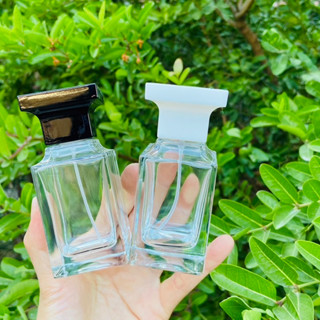 ขวดบรรจุน้ำหอมทอมฟรี่50ml.#หัวสเปรย์ #ฝาขาว/ดำ.