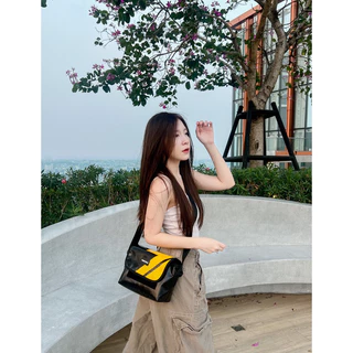 กระเป๋าสะพายข้างผ้าใบแนววินเทจ ใบใหญ่(No.040)(ไม่แถมดันทรง)