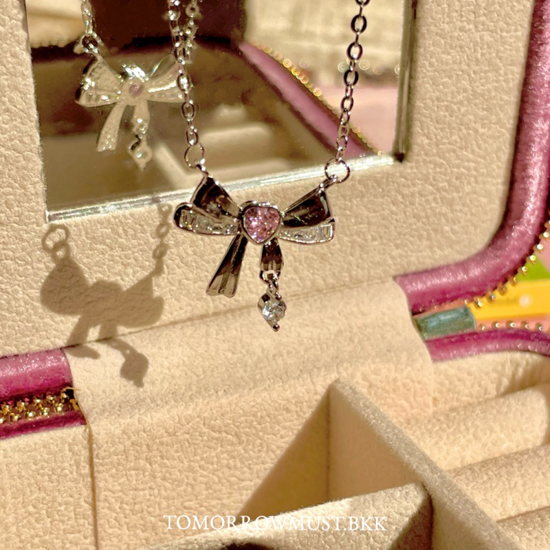 ✨🎀Bowie ribbon Necklace 🎀✨