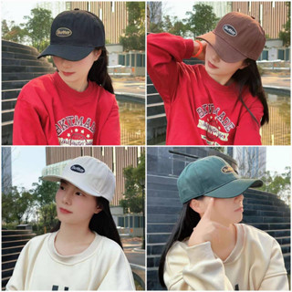 [พร้อมส่ง] หมวกสำหรับผู้ใหญ่ รอบหัว: 56-60 cm. หมวกแก๊ป (Cap ) ปักอักษร " "Butter" " หมวกแฟชั่นกันแดด