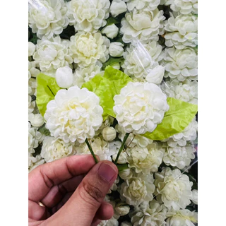 ดอกมะลิวันแม่ เข็มกลัดวันแม่ วันแม่ งานสวย ดอกแน่นๆๆ มี2ดอก2ใบ (ดอกตูม1บาน1ใบ2 เข็มกลัดพร้อมใช้งาน 1 ชิ้น )ใช้ติดอก