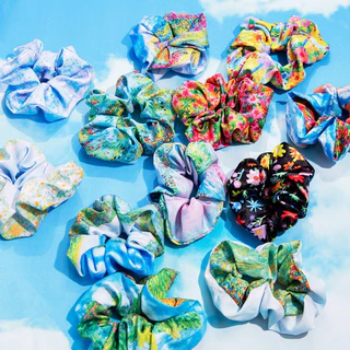 ยางรัดผม scrunchies give.me.museums มีหลายลายให้เลือก พร้อมส่ง