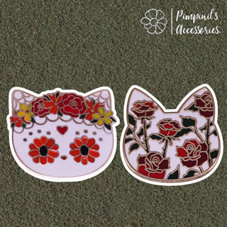 🇹🇭 พร้อมส่ง : 🐱 เข็มกลัดเซ็ทแมวขาวจอมแฟชั่นและดอกไม้ | White Cat Fashionista &amp; Flower Enamel Brooch Pin Set.