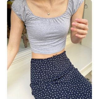 พรีออเดอร์ PREORDER BRANDY MELVILLE EDEN CROP TOP (GREY) NEW WITH TAG