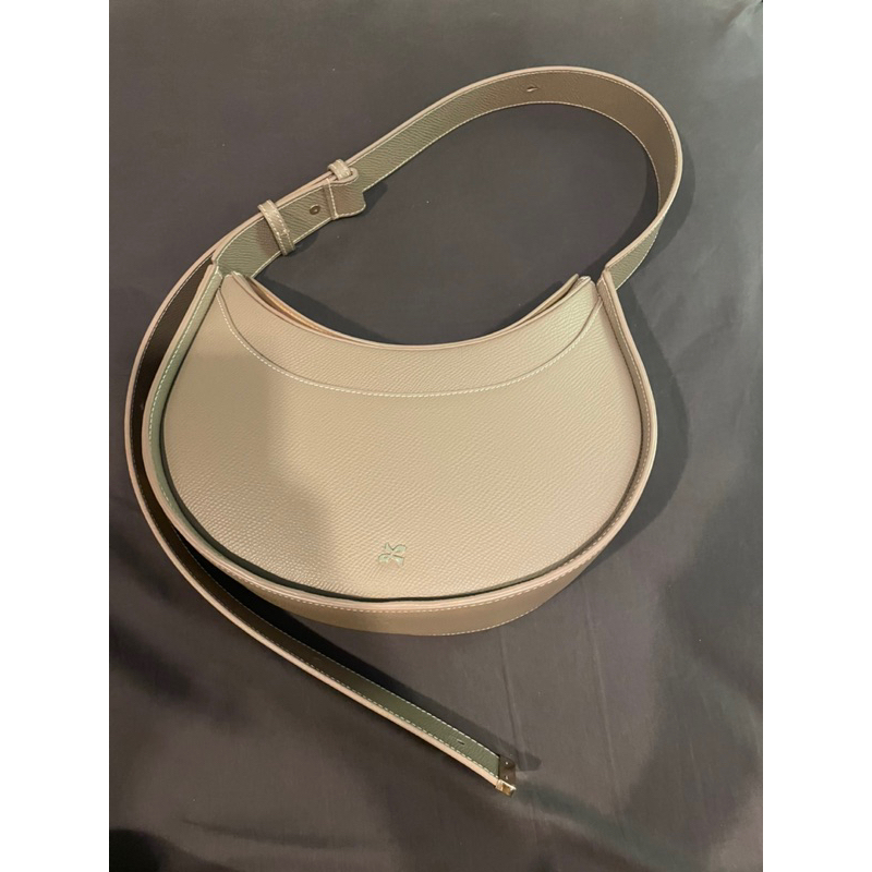 กระเป๋า Lunne รุ่น Half Moon ❌ขายแล้วค่ะ