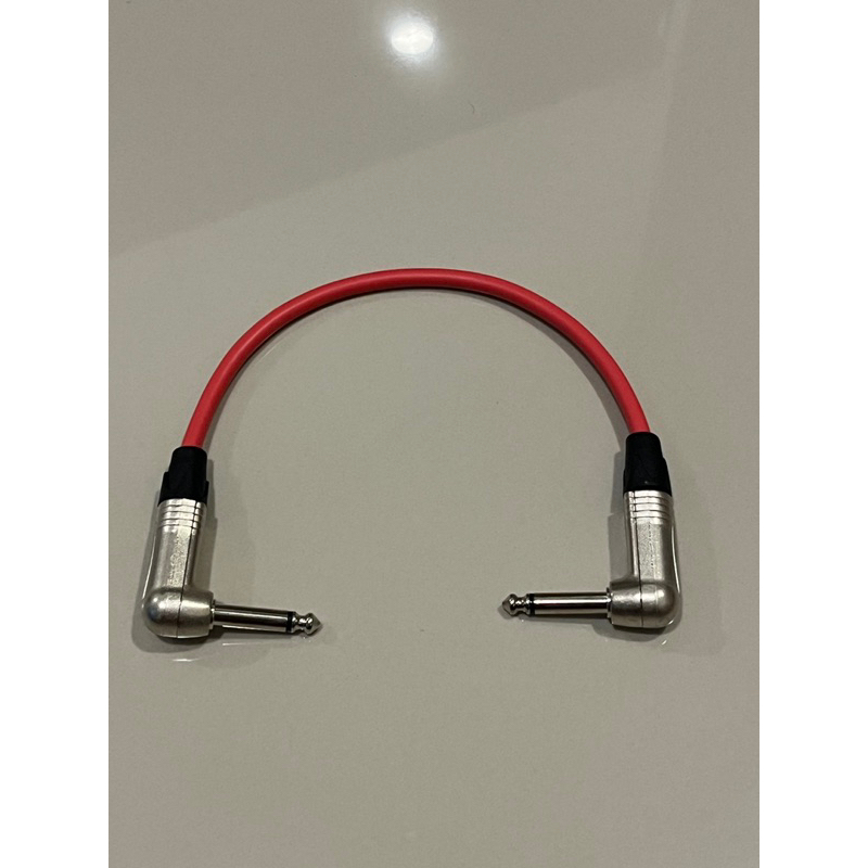 สายTSโมโนแบบงอ2ด้านทำจากสายชีลสเตอริโอของDynacomหัวของLidge