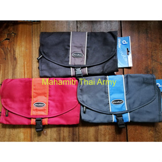 ***สินค้ามีตำหนิ Sale 50%***กระเป๋า deuter รุ่น Wash Bag​ II ปี 2008 สีดำ , สีแดง , สีเทา