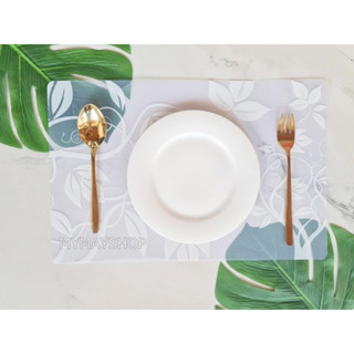 แผ่นรองจาน พลาสติกใส มาพร้อมลายดอกไม้ Non-Slip Placemat Waterproof Printed Dining Table Mat