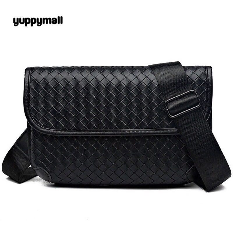 กระเป๋าสะพายข้างผู้ชาย คาดอก สไตล์เกาหลี  หนังPU Crossbody #A102